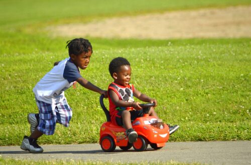 african american kids, athletic, brown-3548898.jpg